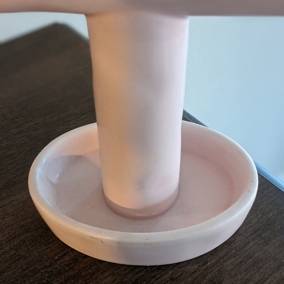 [Rae Dunn] 💗Bracelet Stand - Picture 4 of 4